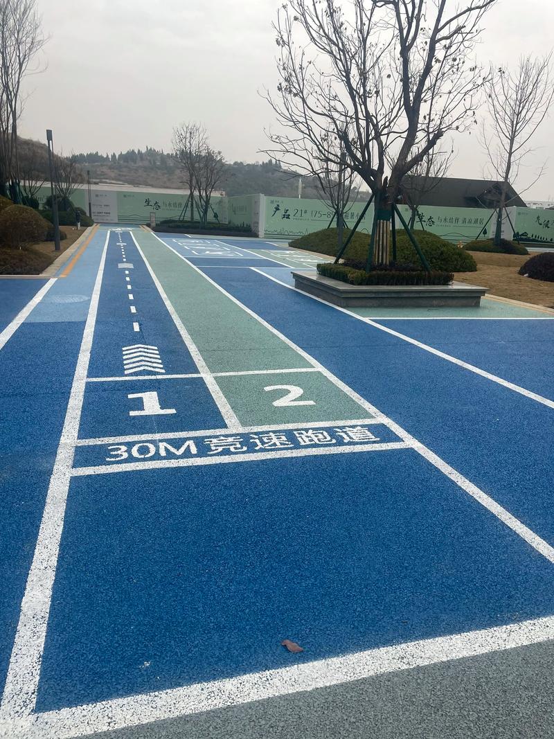 沥青路面施工常见问题解答:如何让道路更耐用?